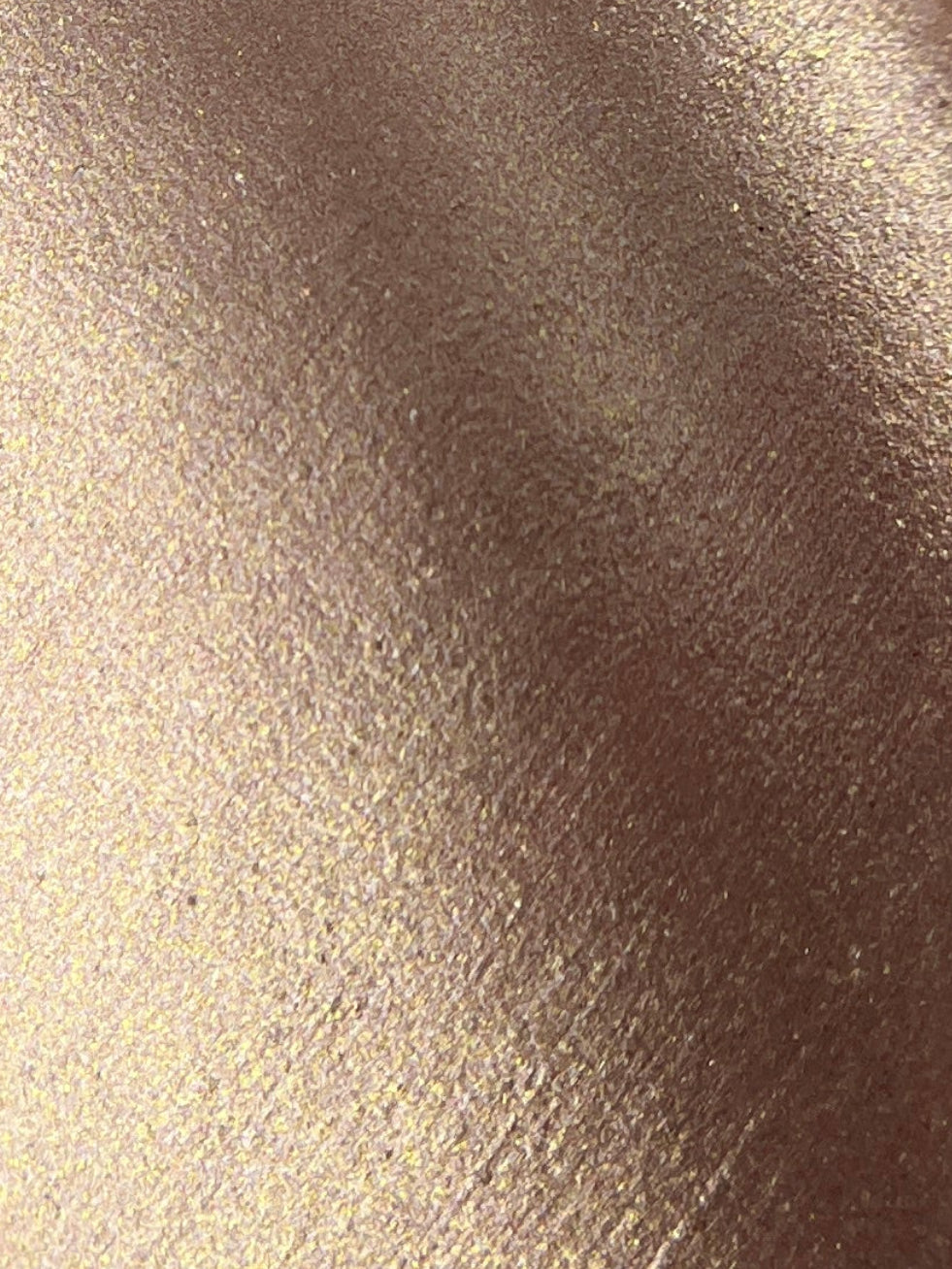 Color 50212 Gold Coral Luster
