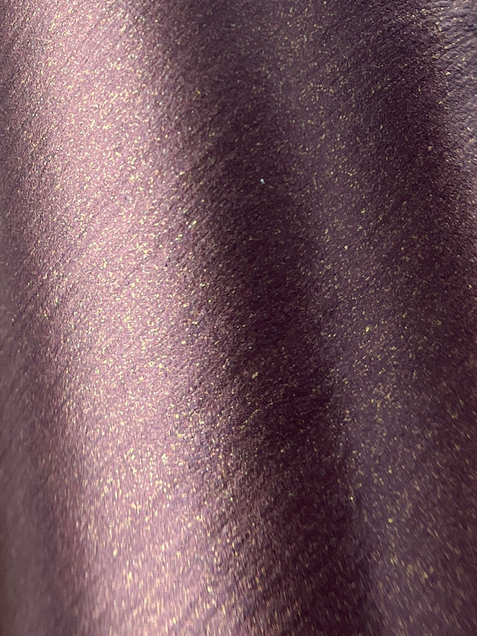 Color 842003-25 Dark Red Gold