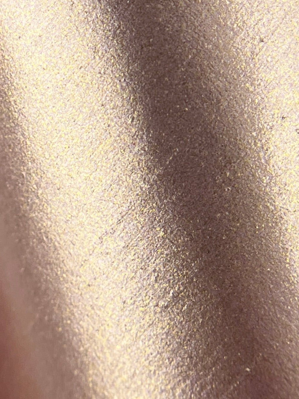 Color 50211 Gold Lilac Luster