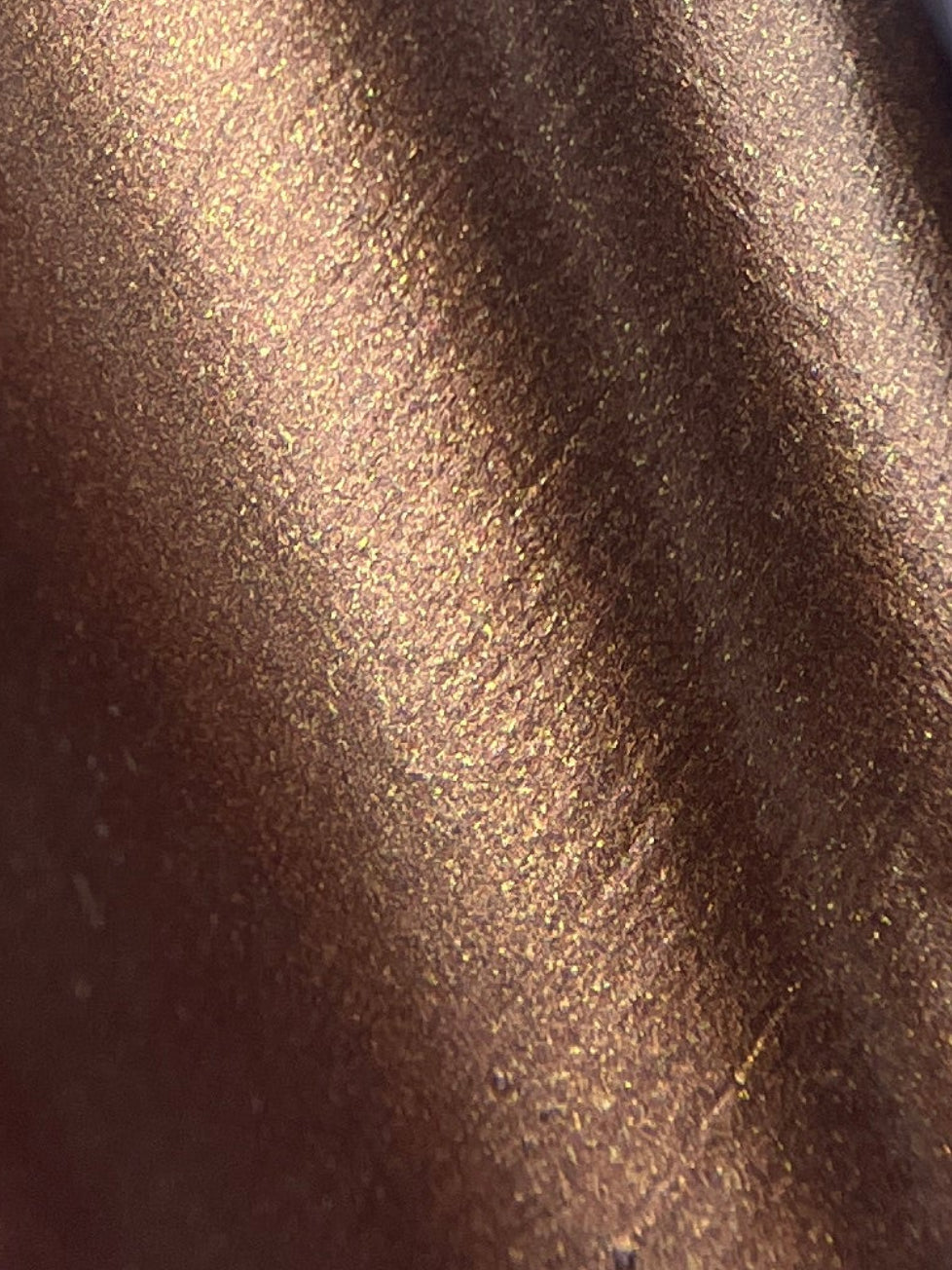 Color 542003-22 Dark Coral Gold
