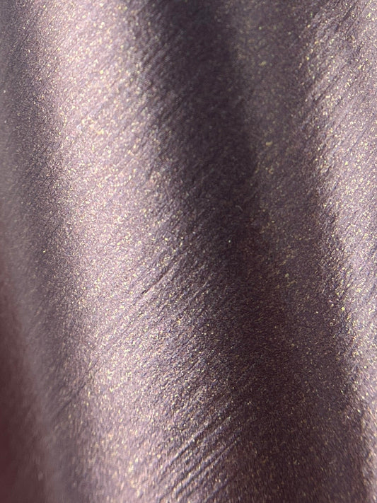 Color 542003-27 Dark Mauve Gold