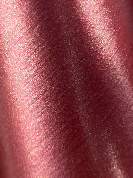 Color 80255 Gold Red Glow..